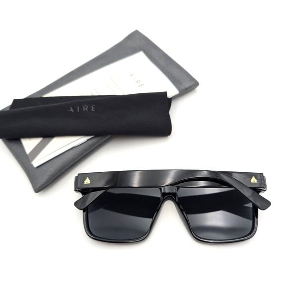 Aire Ara Unisex Square Sunglasses Shiny Black Frame W/ Smoke Mono Lens One Size - Picture 2 of 5